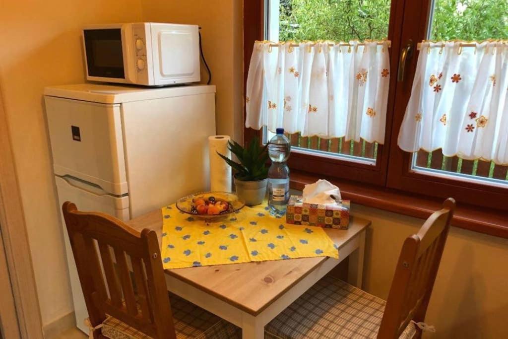 Apartment Cely Dum Flora V Ceskosaskem Svycarsku Janov